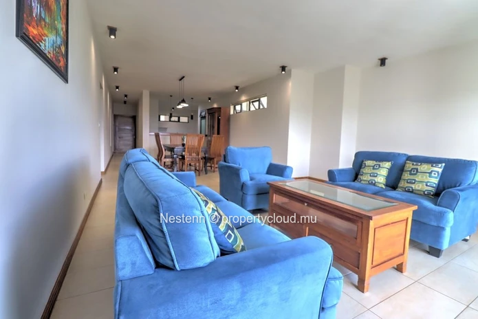 Élégant appartement meublé de 3 chambres avec vue imprenable 