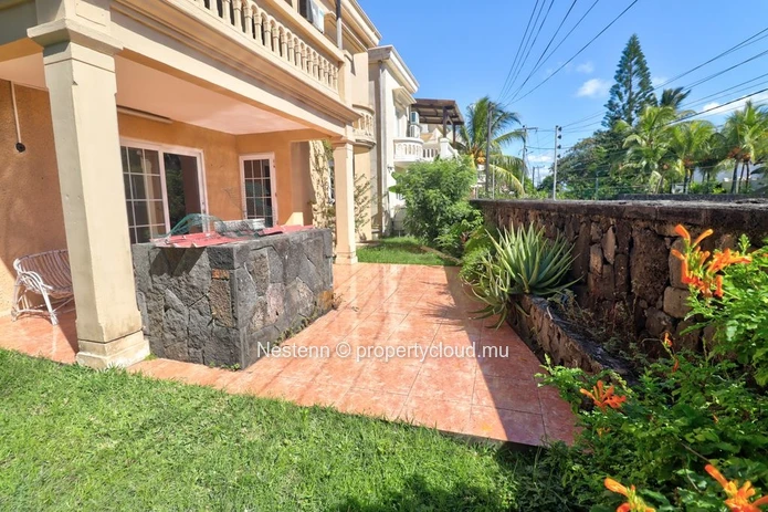 Villa traditionnelle en bord de mer avec 3 chambres