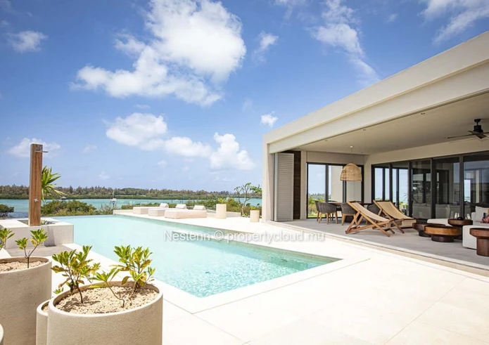Villa moderne et exclusive de 4 chambres avec vue sur la mer 