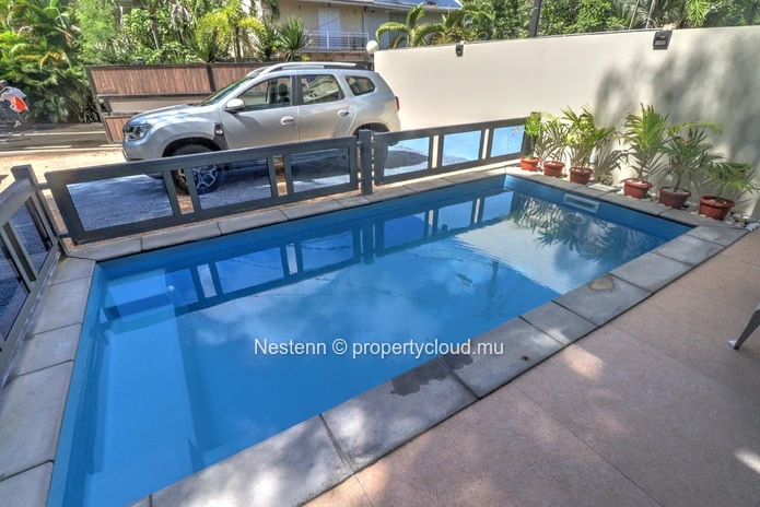 Appartement avec piscine privée