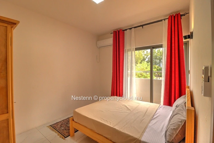 Superbe appartement avec vue mer dans une résidence avec accès direct à la plage. 