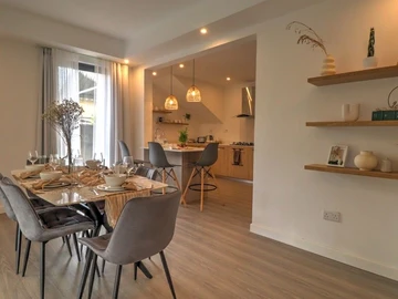 2 Bedroom Apartment