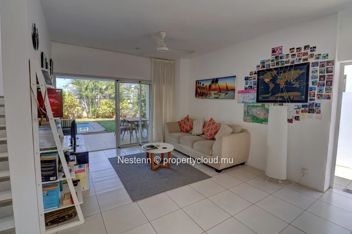 Townhouse de 3 Chambres avec piscine