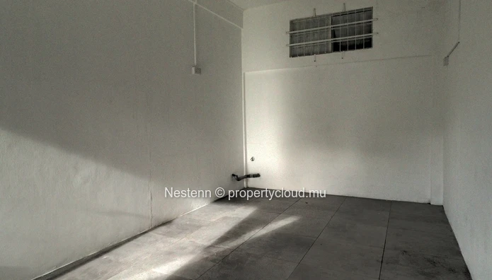 Espace commercial de 15,99 m² 
