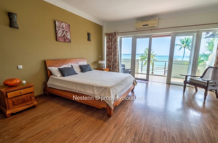 Appartement vue mer sur trois niveaux