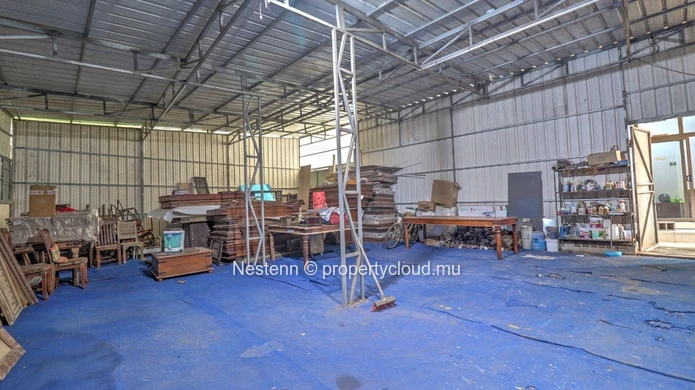 Propriété commerciale unique – Surface construite de 558 m²