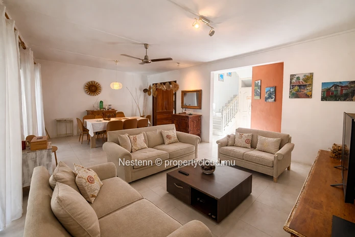 Beautiful furnished duplex just steps from the beach
