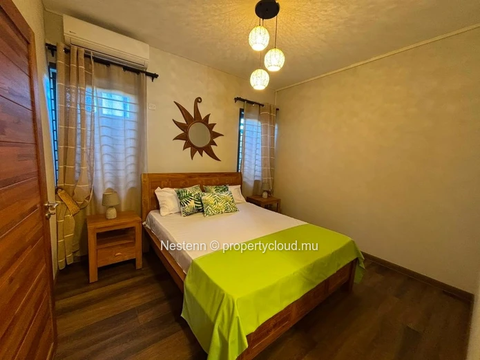 Exceptional Villa With 5 Suites For Rent – Pereybere