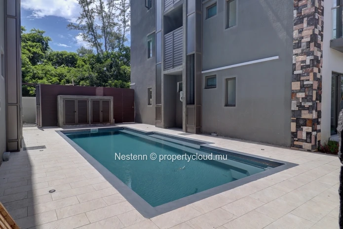 3-bed fully furnished apartment in a secure residence. 