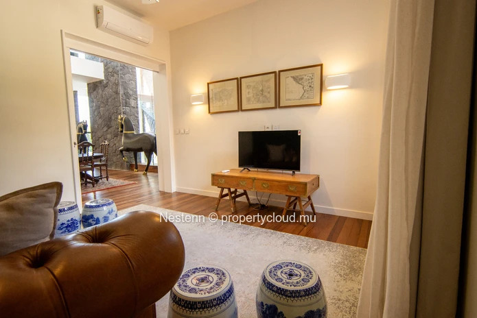 Villa triplex moderne avec 4 chambres