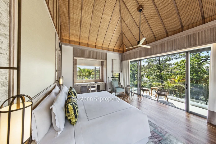 Villa luxueuse de 4 chambres au sein d'un resort 5*, offrant un retour sur investissement unique