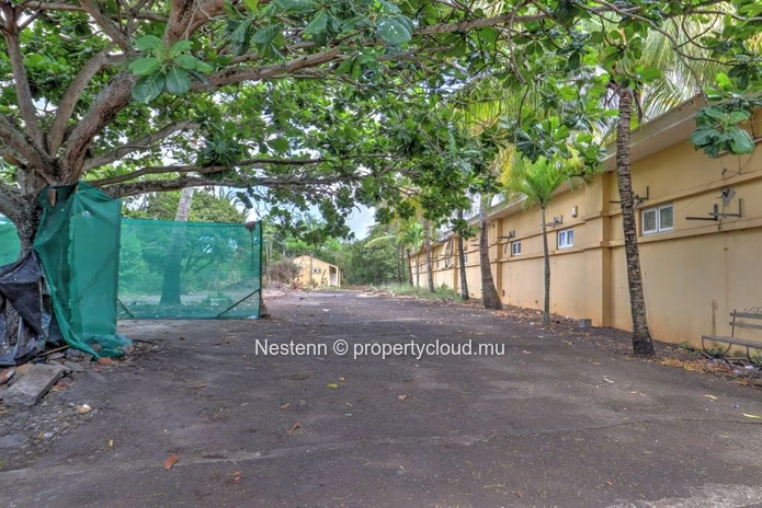 Commercial Space of 1200 m²