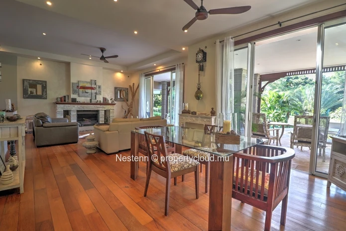 Villa de 3 chambres au sein d'un domaine golfique de renom.