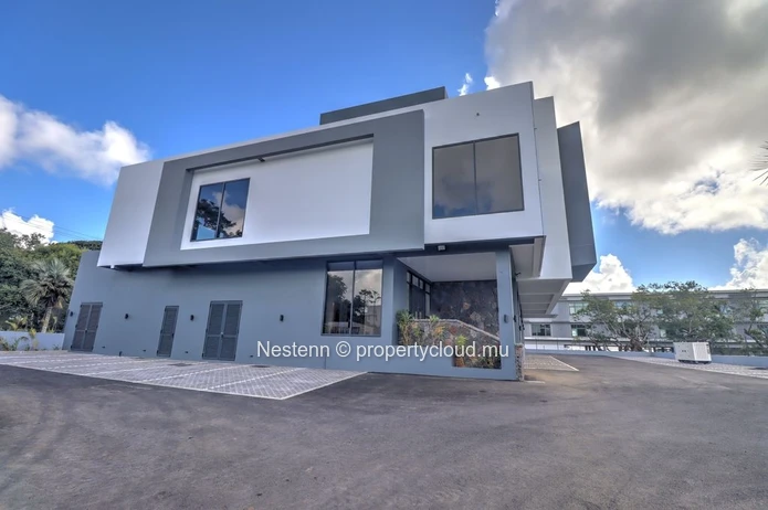Landmark Building in Vivea Business Park