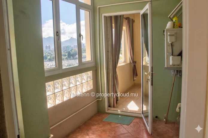 Spacieux appartement de 3 chambres avec vue sur la montagne