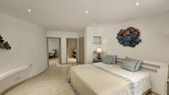 Villa de 8 chambres dans le prestigieux Golf Estate