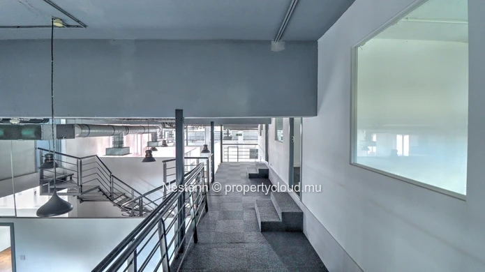 Office of 400m2