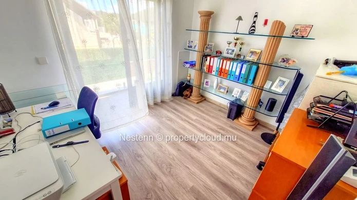 Charming 3-bedroom house with a private pool