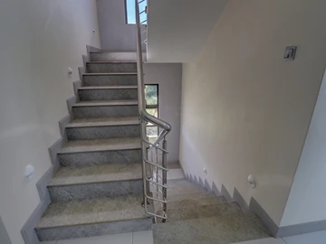Maison de 5 Chambres