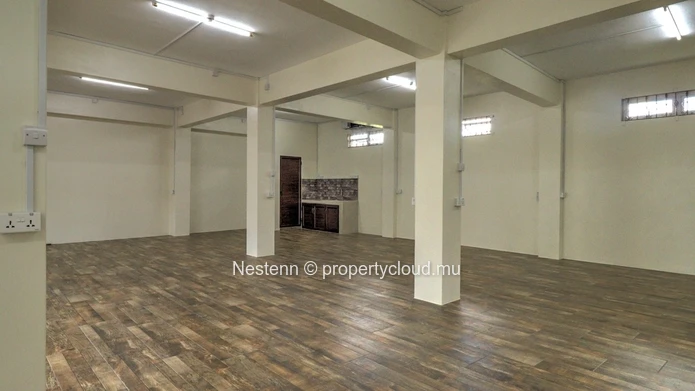 Commercial building 