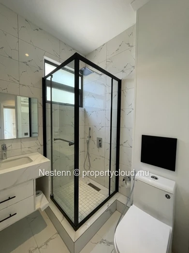 3 bedrooms apartment in a sought-after area. 