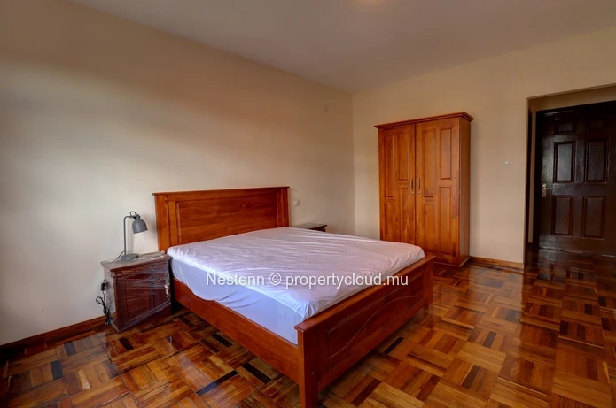 Elegant furnished penthouse with stunning views