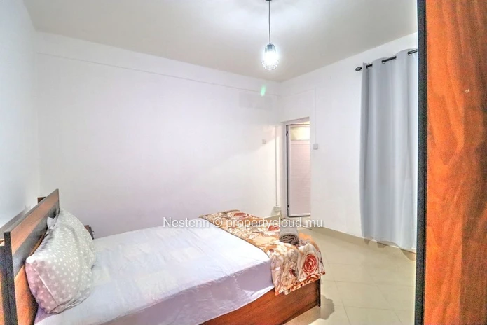 2-Bedroom beachfront apartment