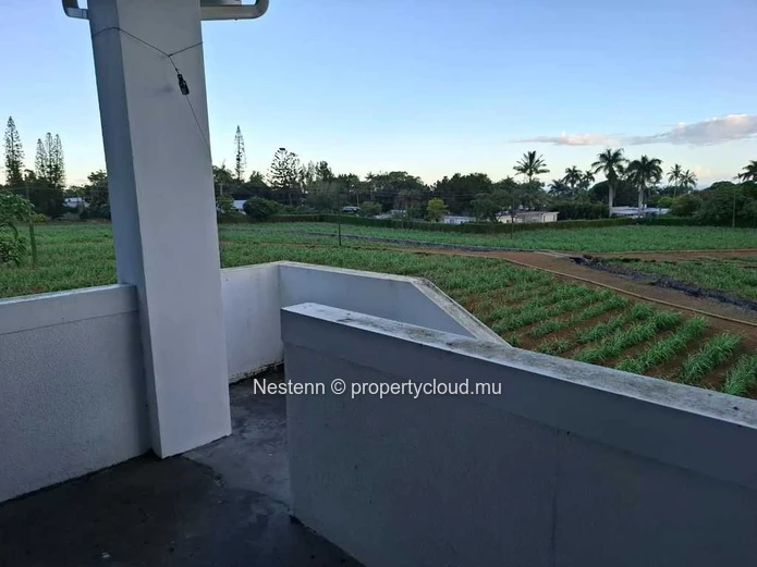 Bâtiment commercial de 340 m² Idéalement situé 