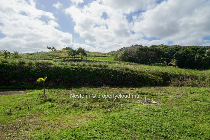 Terrain residentiel de 1000 m²