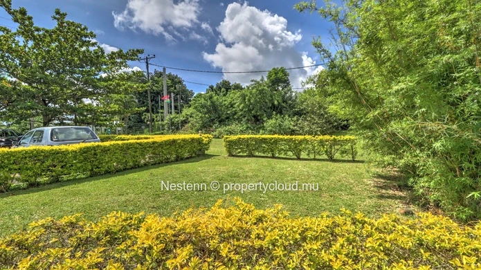 Spacious land of 3250.07 m² 