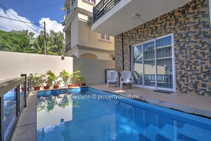 Appartement avec piscine privée