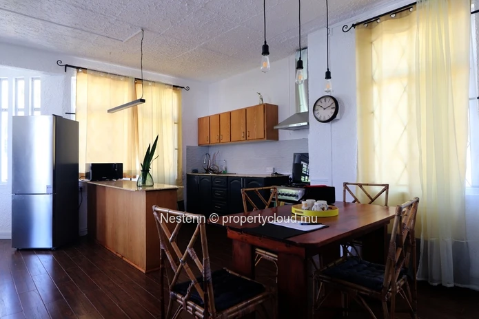 3-bed apartment close to the beach