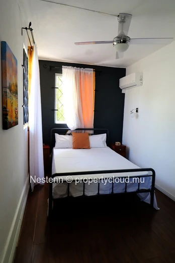 3-bed apartment close to the beach