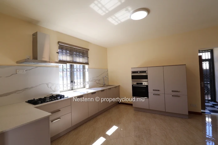 Villa moderne de 3 chambres proche de la plage 