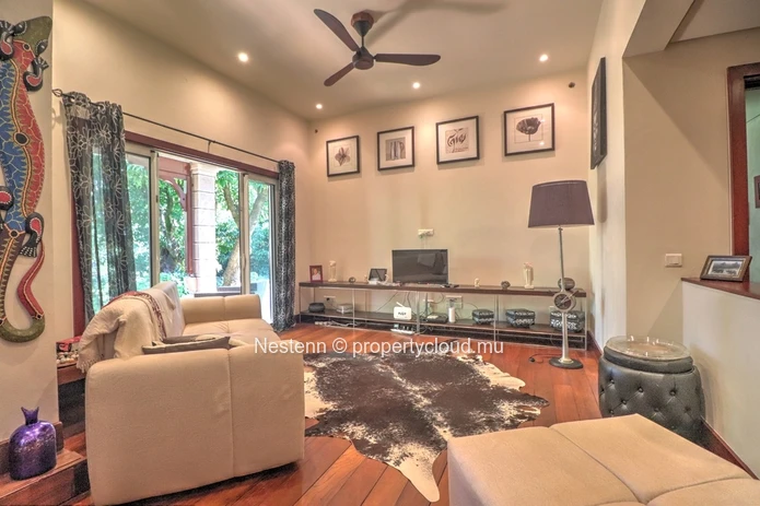 Villa de 3 chambres au sein d'un domaine golfique de renom.