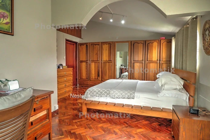 Furnished house of 5 bedrooms
