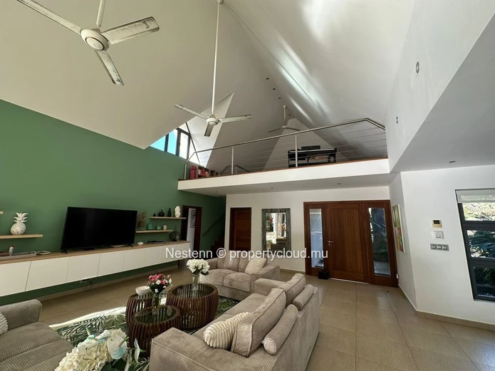 Villa moderne de 4 chambres