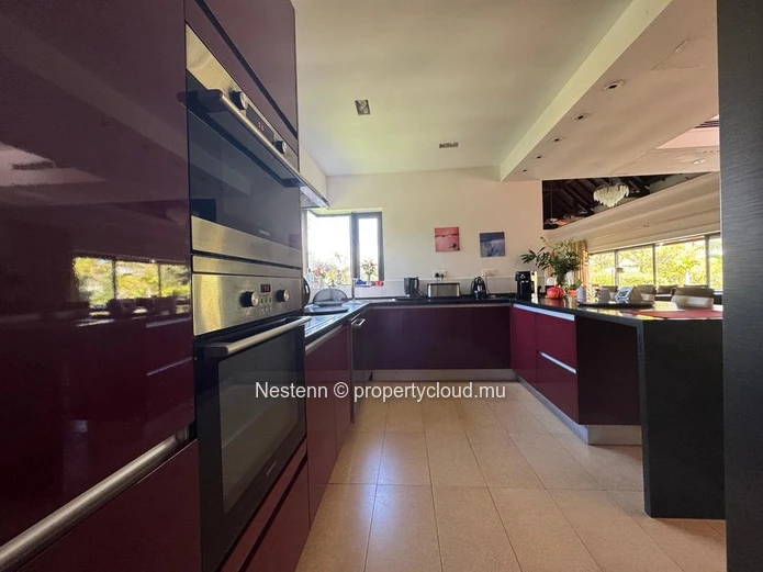 Villa d'exception au cœur d'un domaine privé