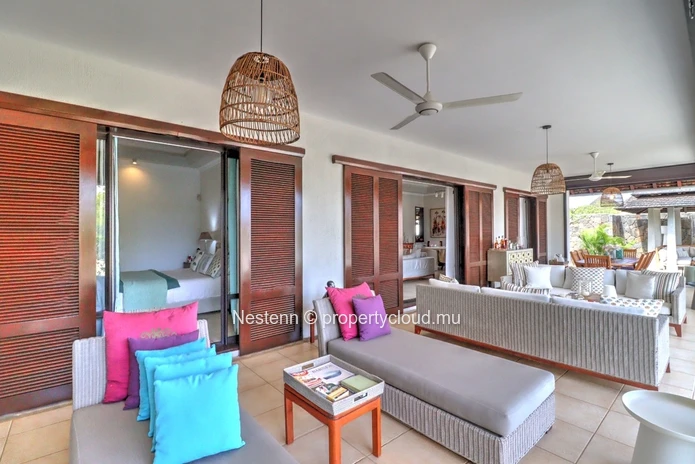 Superbe villa de 5 chambres située dans un domaine golfique