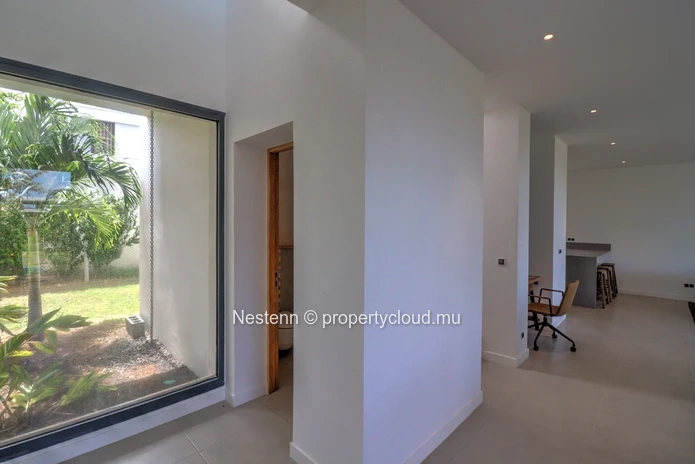 Le confort d'une villa neuve de 4 chambres en suite dans un domaine sécurisé