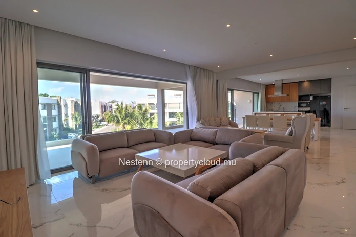 Superbe penthouse avec rooftop et piscine privée