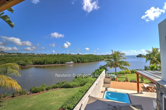 Luxueuse villa de 4 chambres avec accès privé à la mer