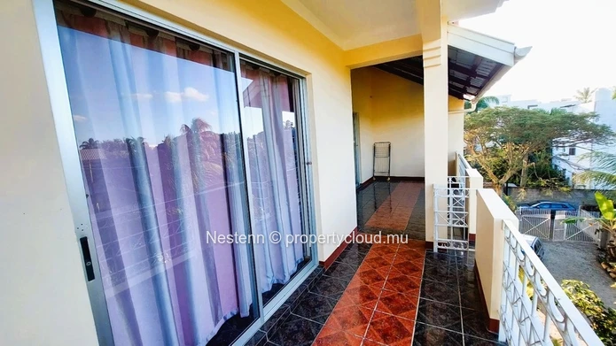 Spacious traditional apartment with 2 bedrooms