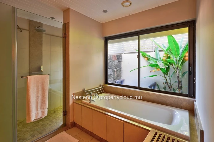 Villa avec vue mer – Élégance moderne avec piscine privée