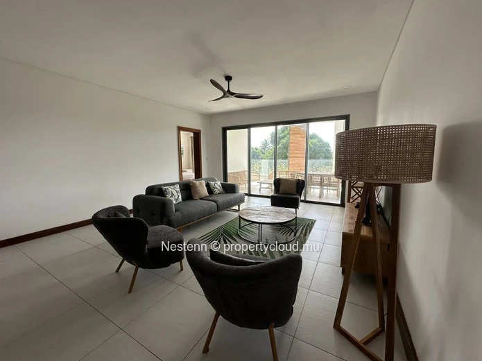 3 bedroom apartment, ideally located