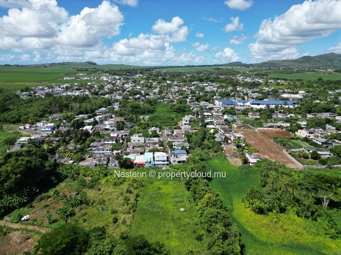 Terrain résidentiel de 2954 m², ce terrain est parfait pour votre projet de maison