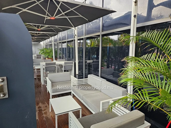 Office space of 668 m² 