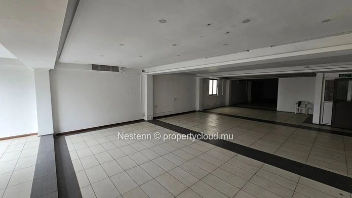 Commercial space of 175m²
