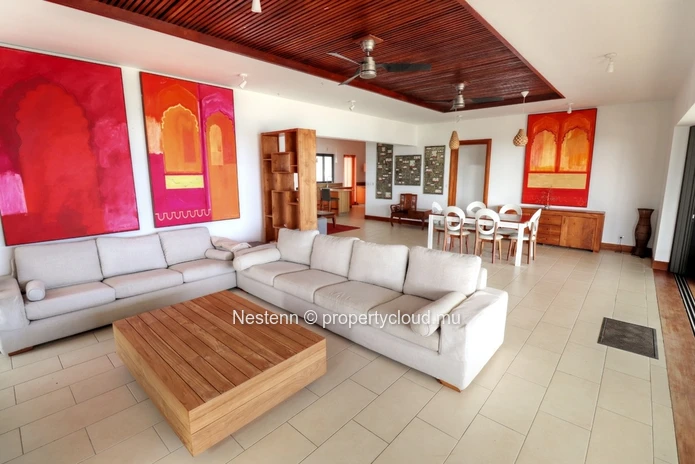 Penthouse de 3 chambres avec sa vue sublime sur la mer