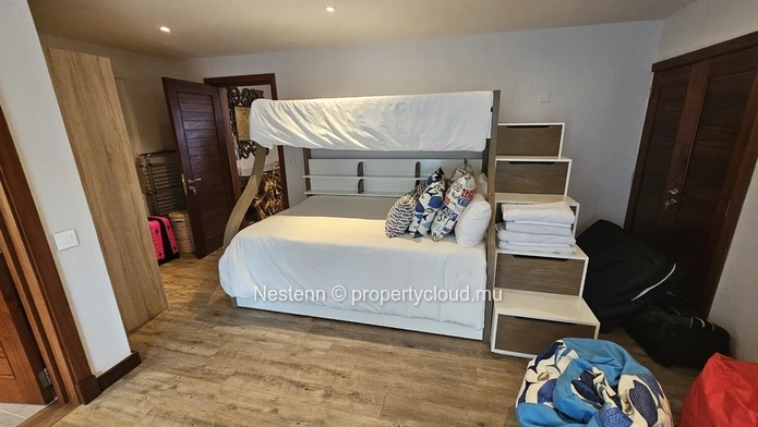 Villa de luxe de 5 chambres avec vue sur la mer 
